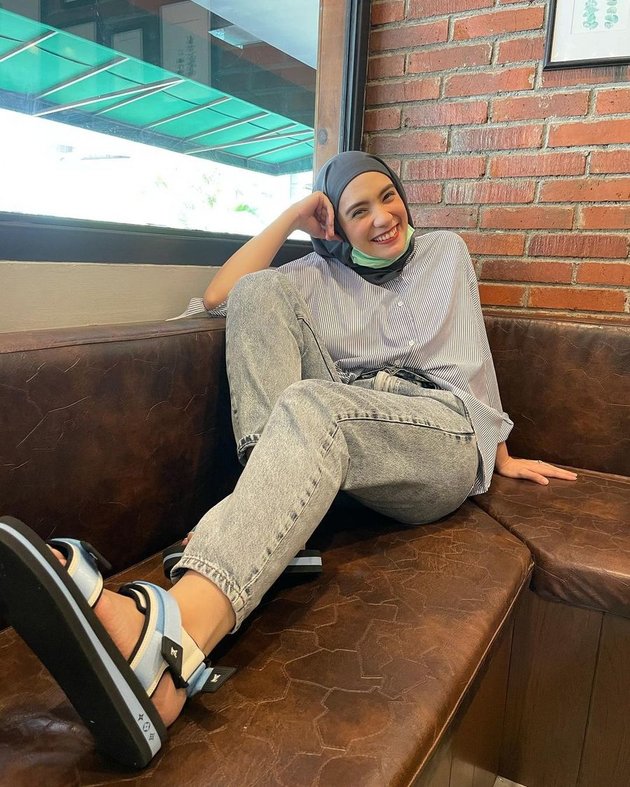 putri anne saloka feet 2