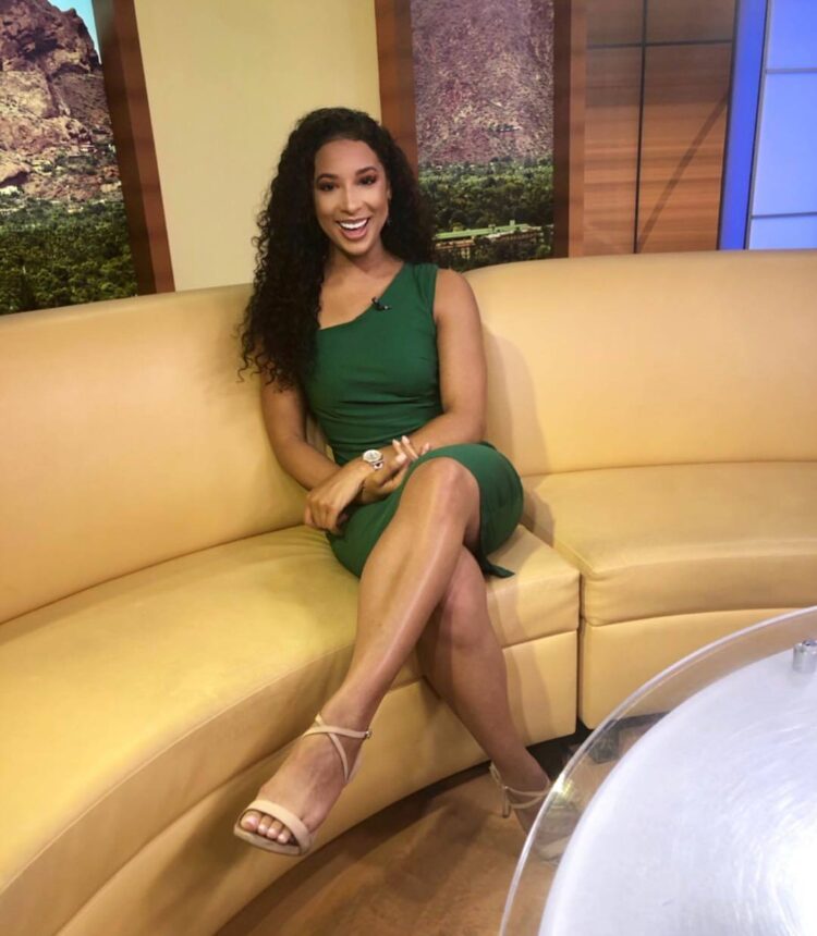 quenlin blackwell feet 6