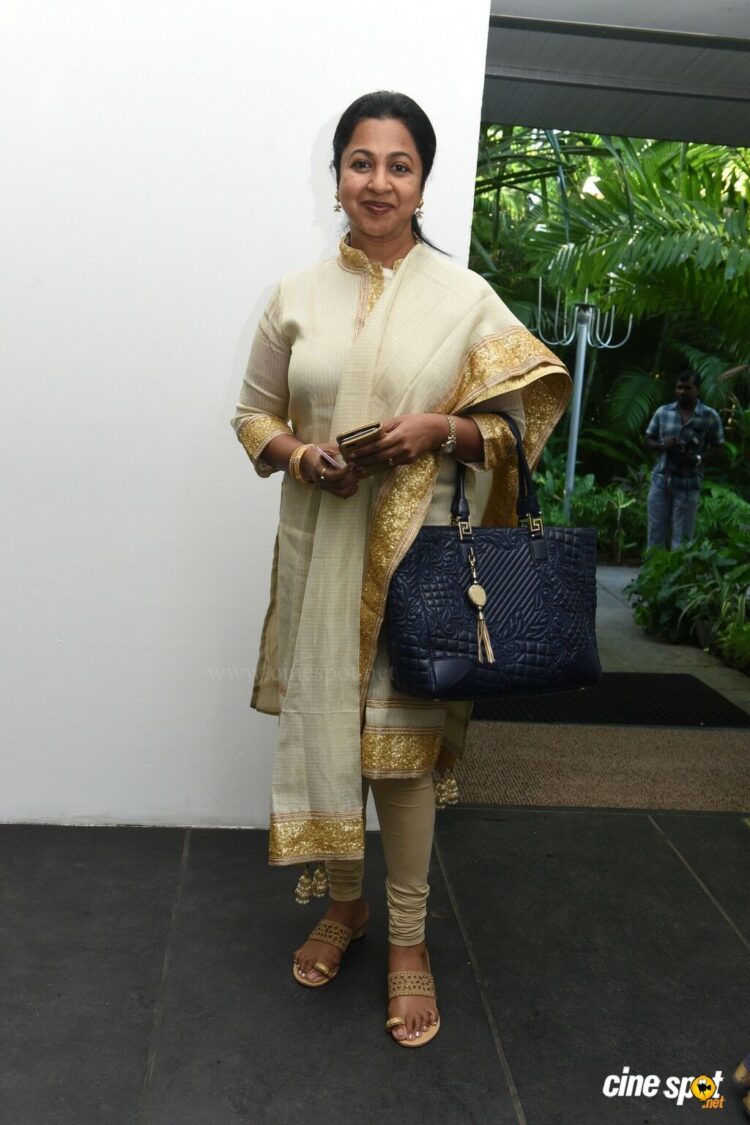 raadhika sarathkumar feet 3