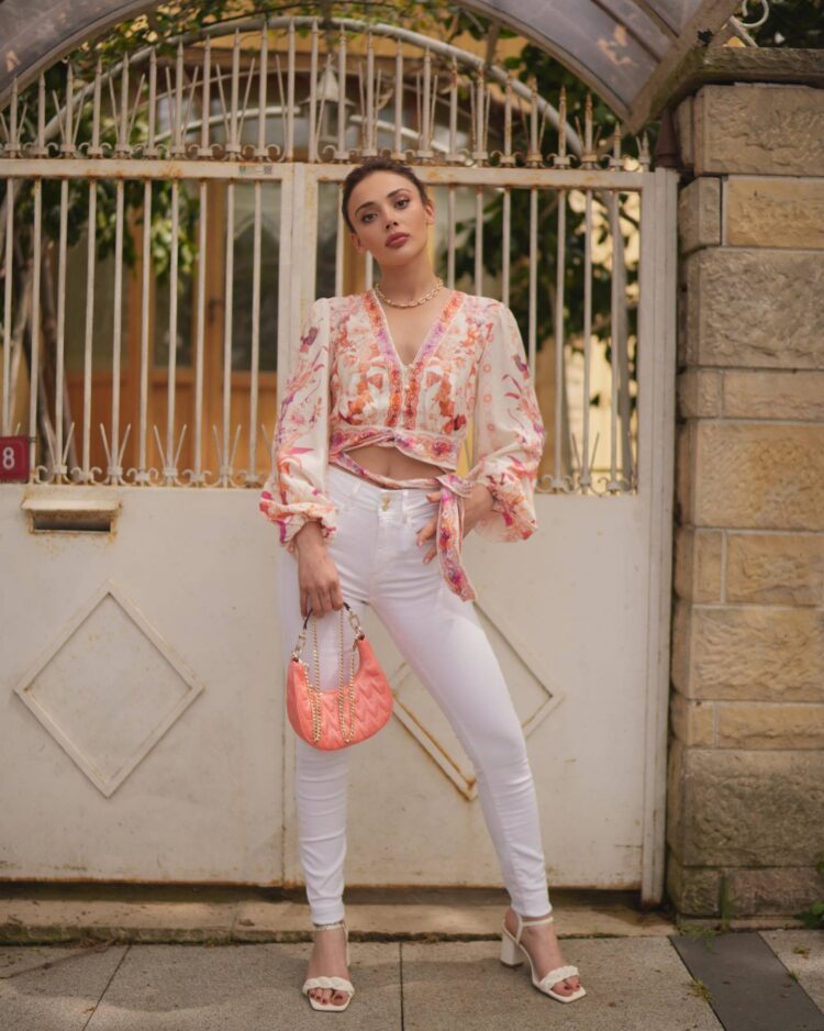 rabia soyturk feet 3