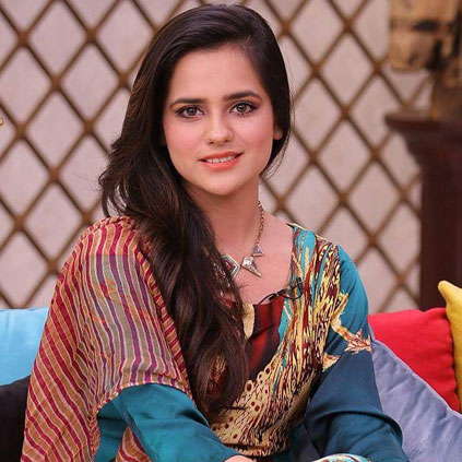 rabya kulsoom rehan feet 3