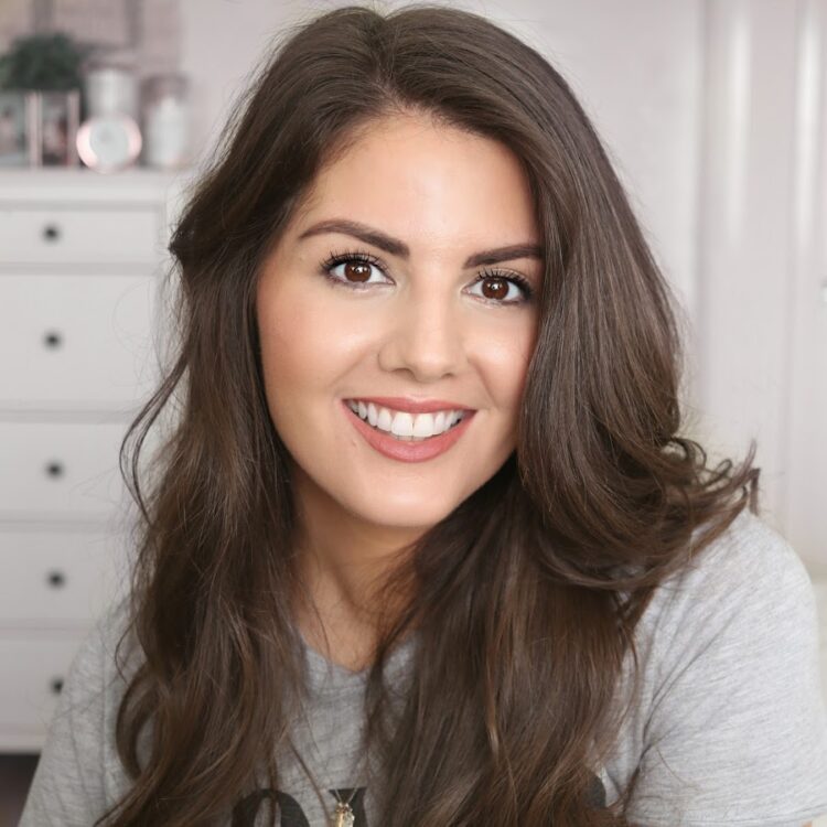 rachael annear feet 3