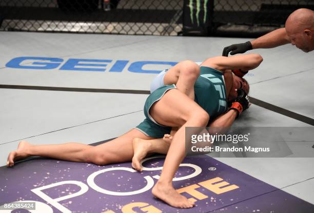 rachael ostovich berdon feet 2