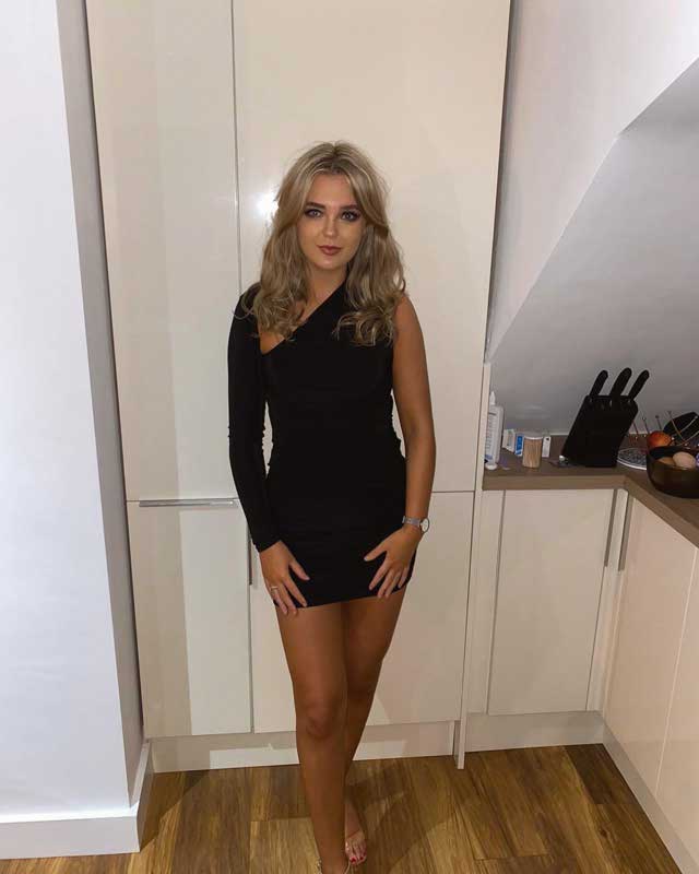 rachael rogers feet 6