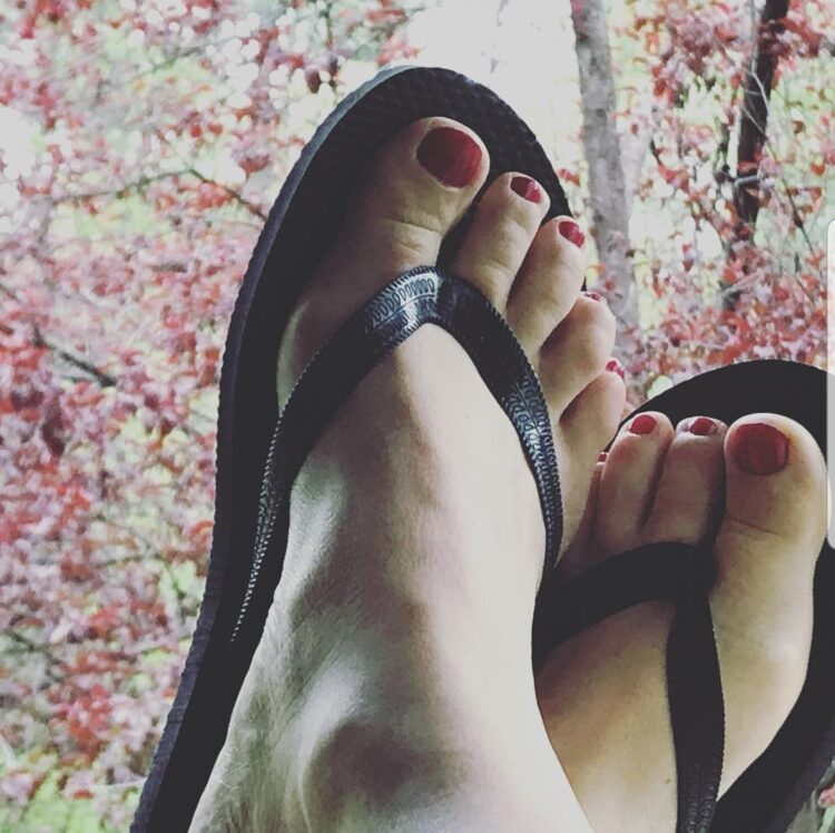 rachael yamagata feet