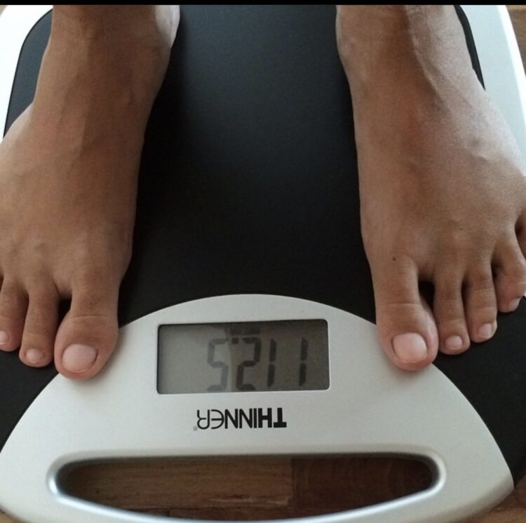 rachel alejandro feet 2