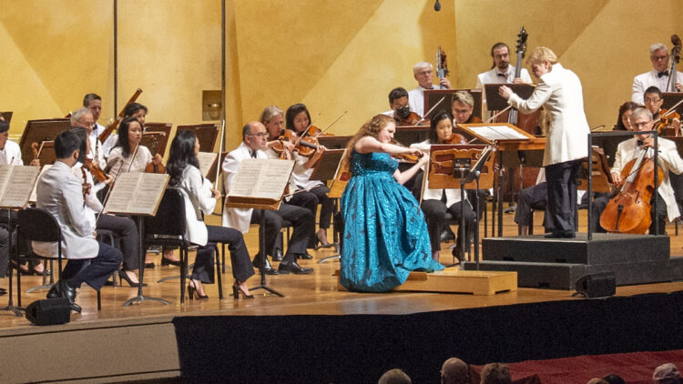 rachel barton pine feet 1