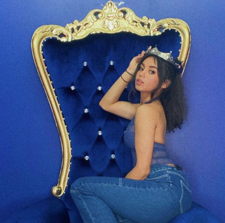 rachel delgado feet 3