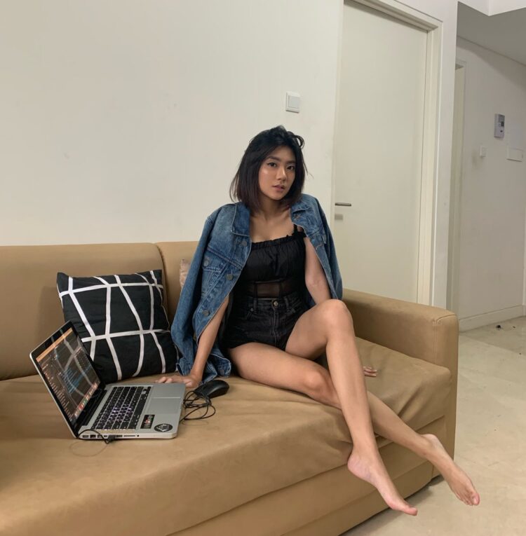 rachel florencia feet 2