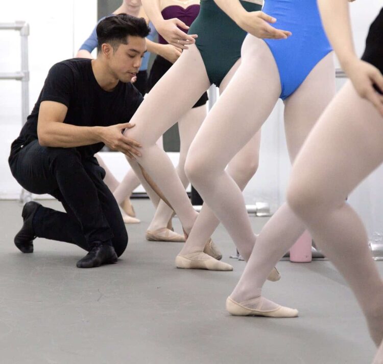 rachel hipolito feet 3