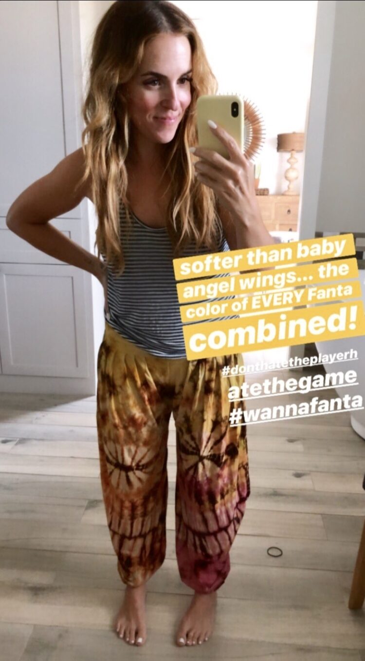 rachel hollis feet 4