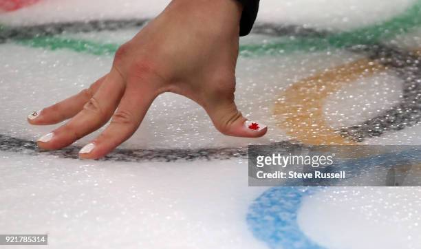 rachel homan feet 6