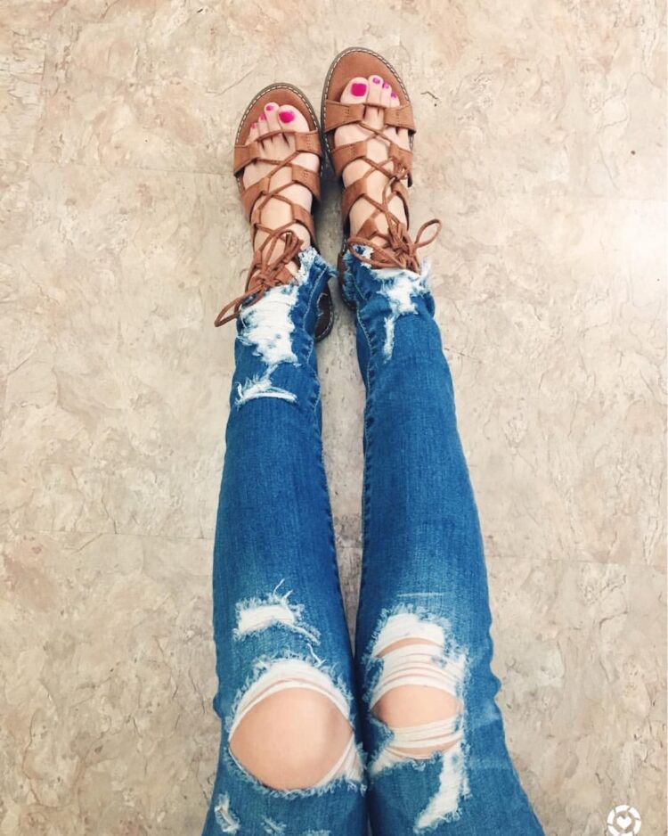 rachel mclean feet 6