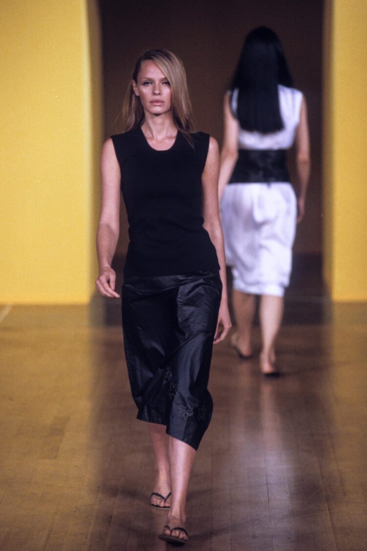 rachel roberts feet 4 scaled