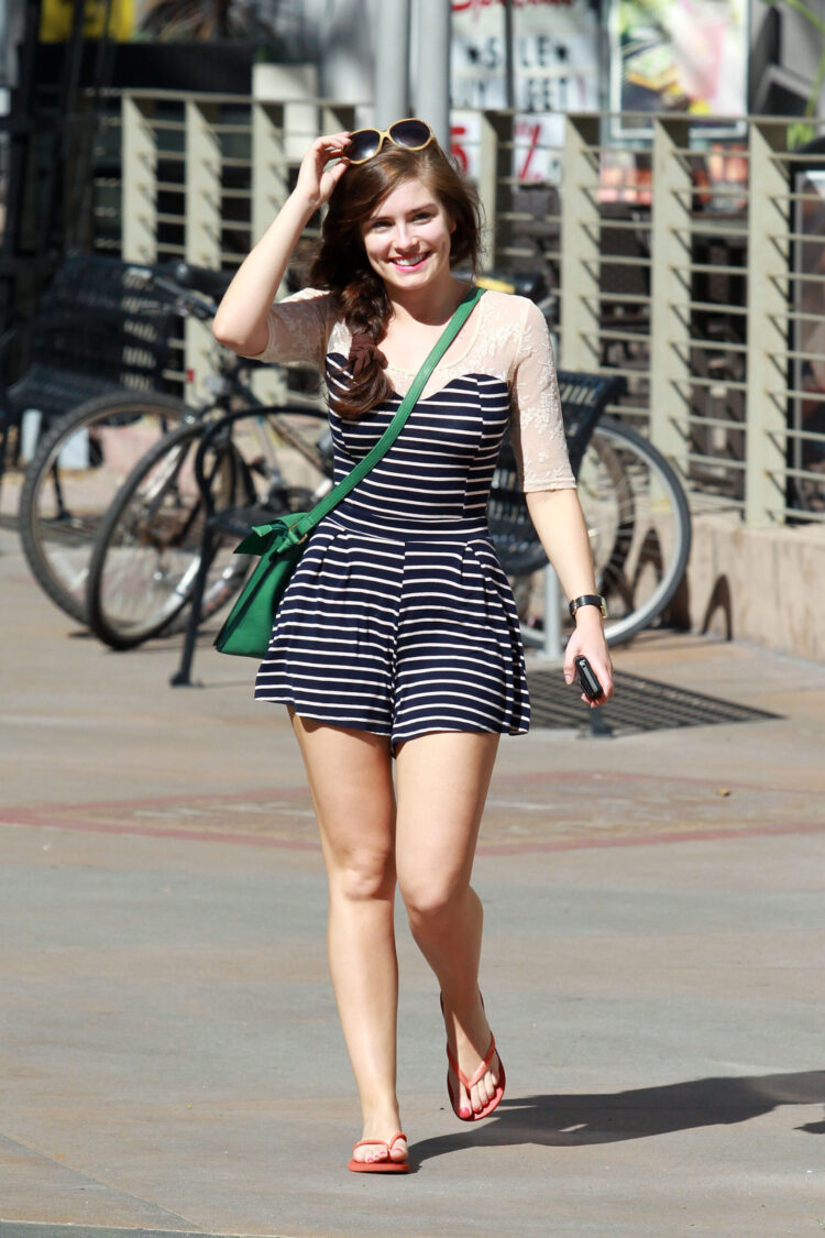 rachel shenton feet scaled