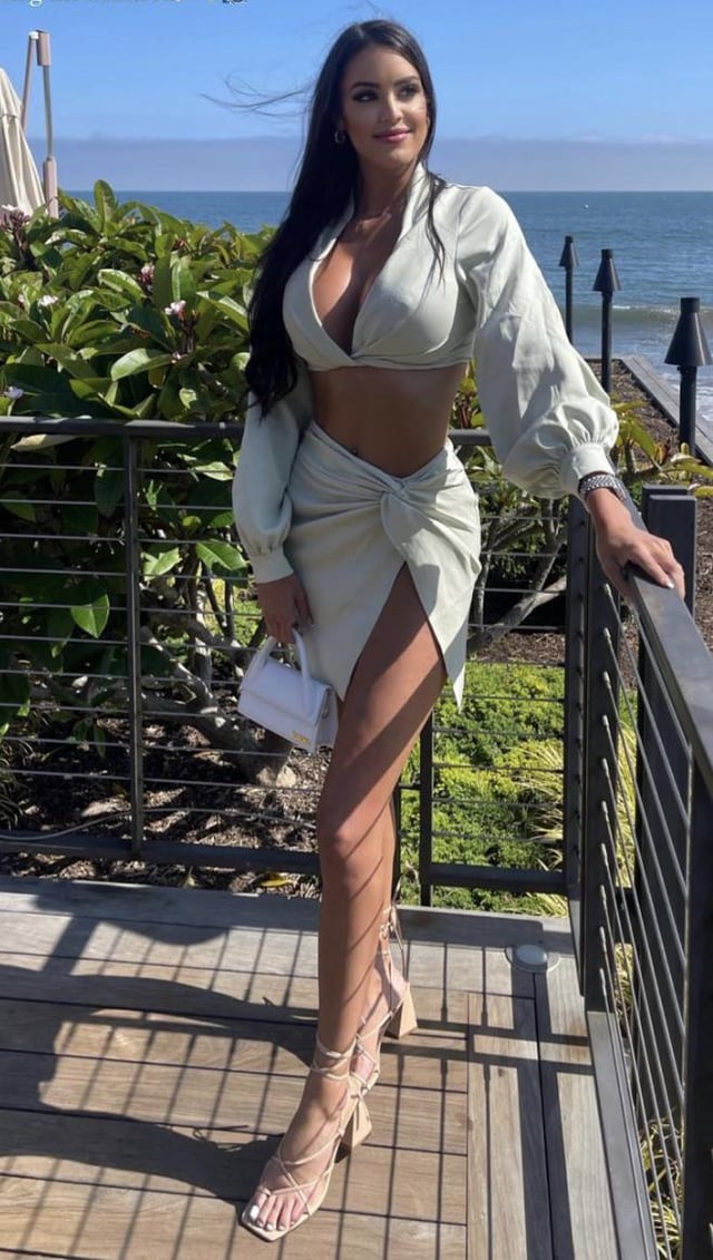 rachel stuhlmann feet 6