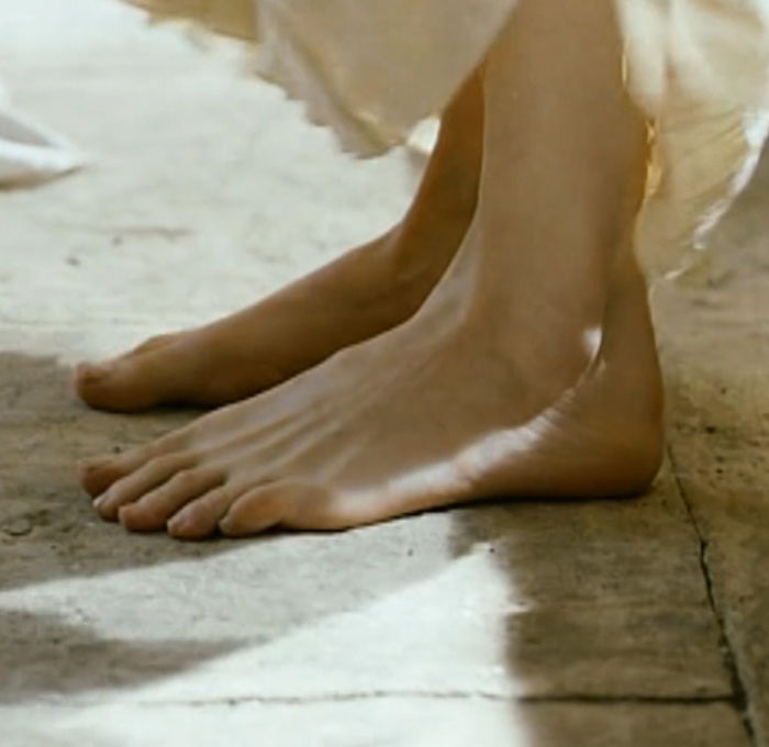 rachel weaver feet 5