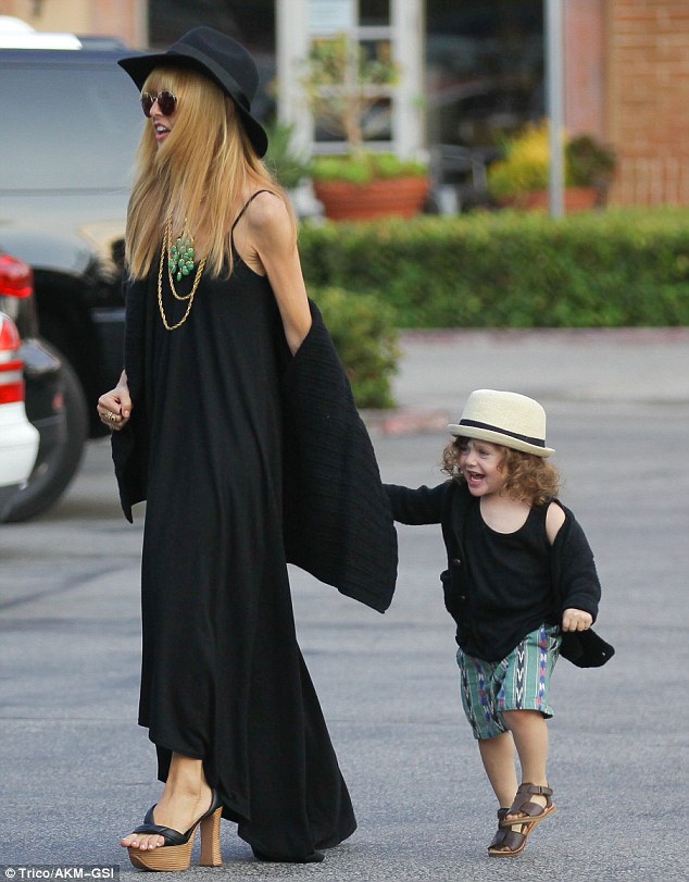 rachel zoe feet 5