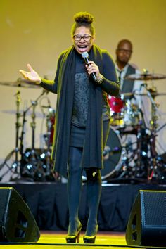 rachelle ferrell feet 3