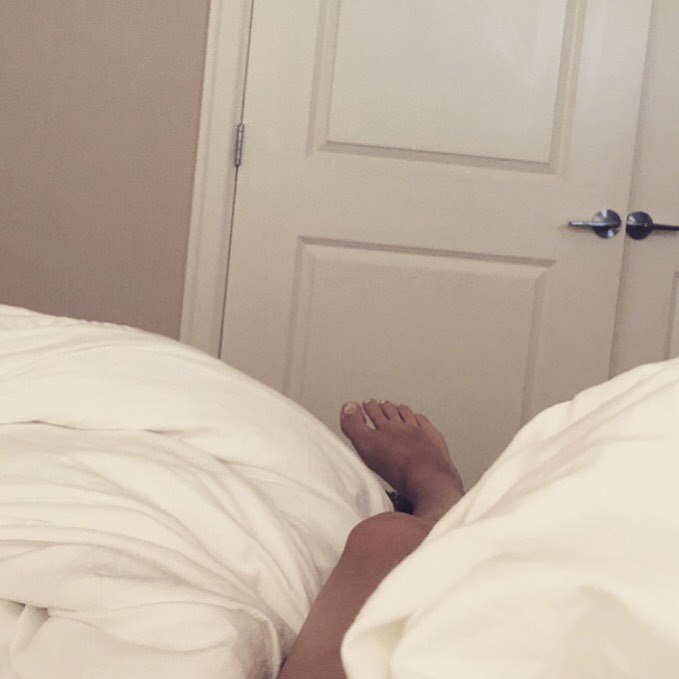 rachelle gillis feet 1