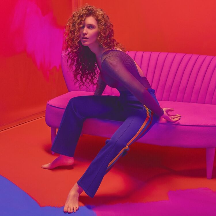 rae morris feet