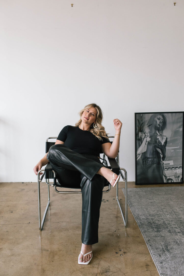 raeann langas feet scaled