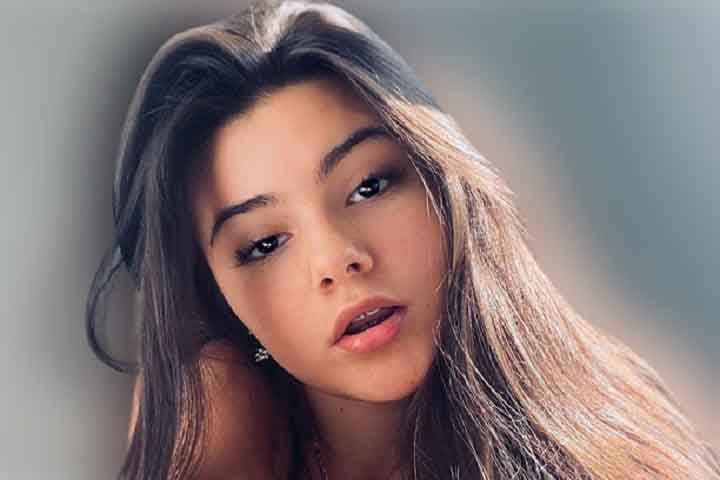 raelee rudolph feet 4