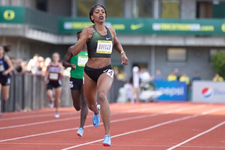 raevyn olivia feet 3 scaled