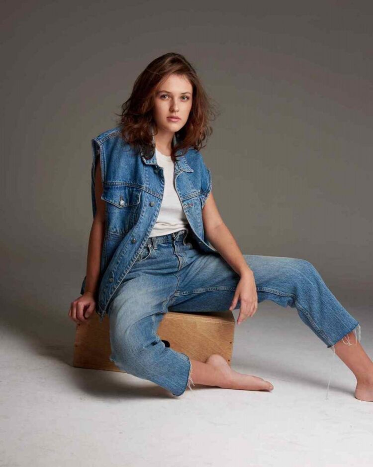 rafaela mandelli feet 6