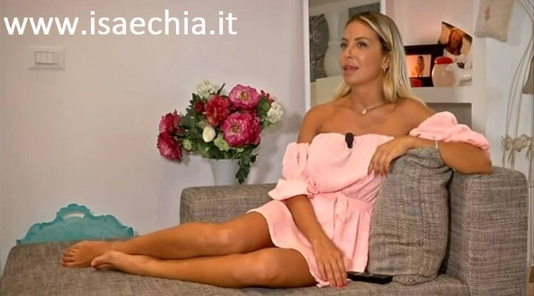 raffaella mennoia feet 3