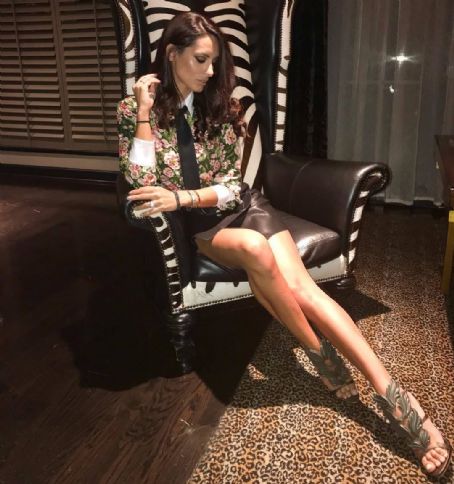 raffaella modugno feet 2