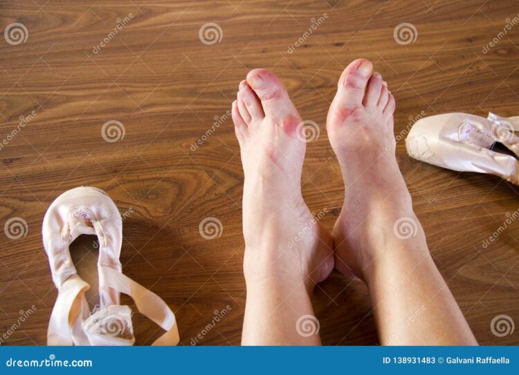 raffaella pastore feet 3