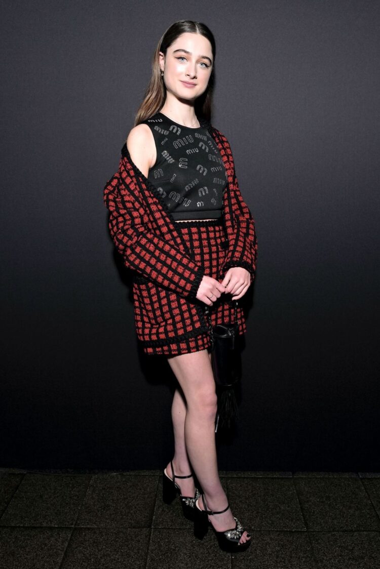 raffey cassidy feet 2