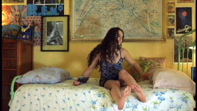 rain phoenix feet 3