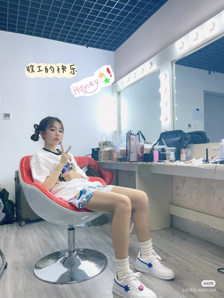 rainbow xu xu mengjie feet 5