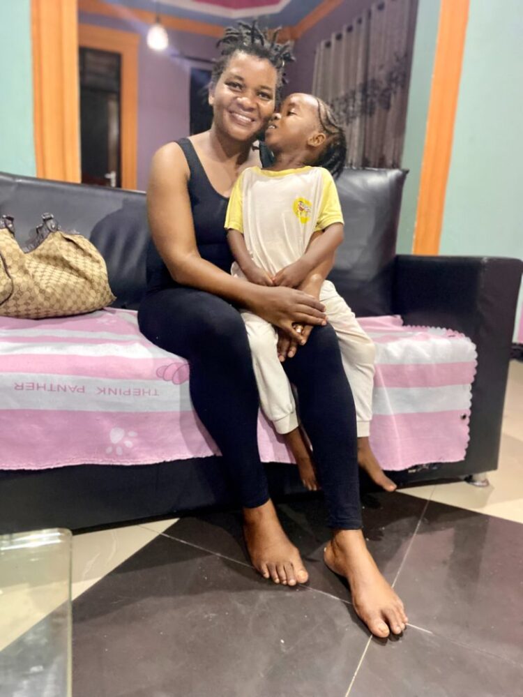 raissa r alves feet 3