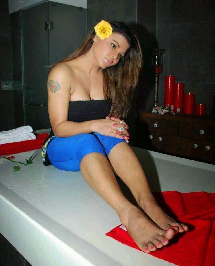 rakhi sawant feet 5