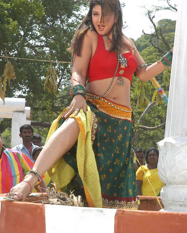 rambha feet 1