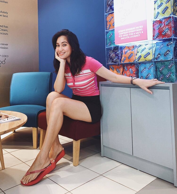 ramona zamzam feet 2