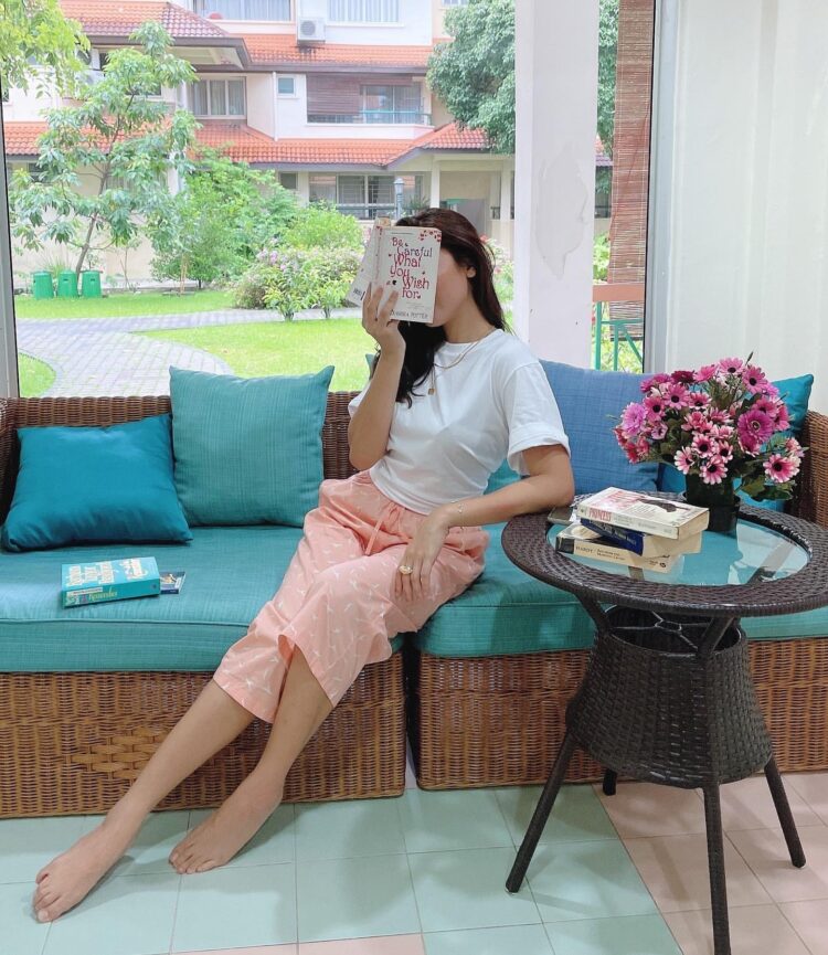 ramona zamzam feet 3