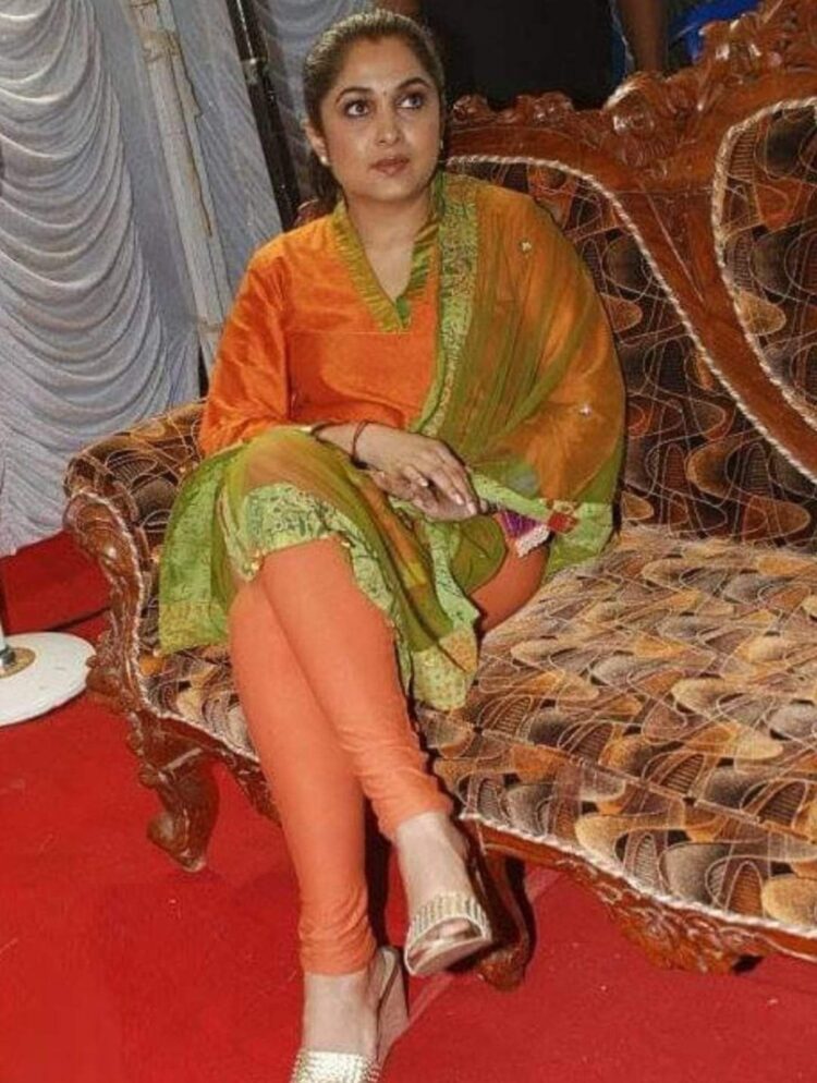 ramya j feet 6