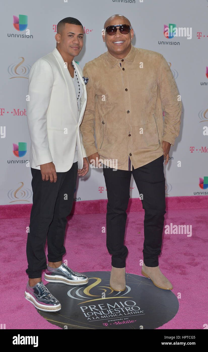 randy malcom martinez feet 5