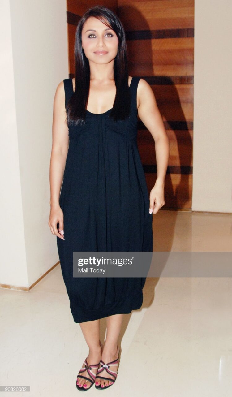 rani mukherjee chopra feet 1