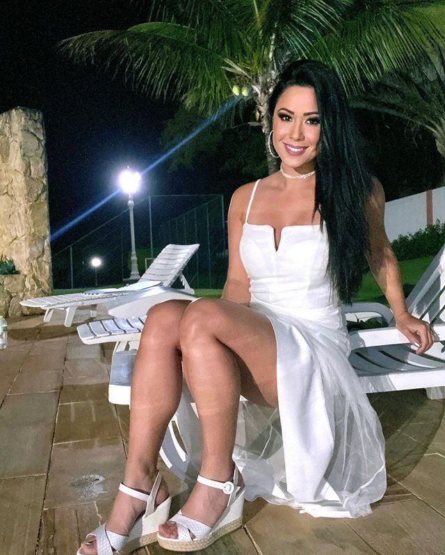 raquel benetti feet 4