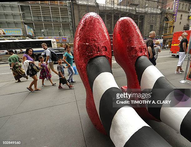 raquel dorothys red shoes feet 5