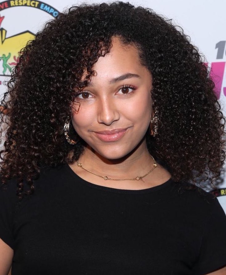 raquel justice feet 3