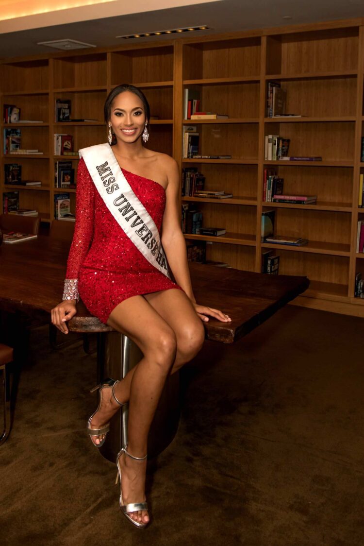 raquel pelissier feet 4