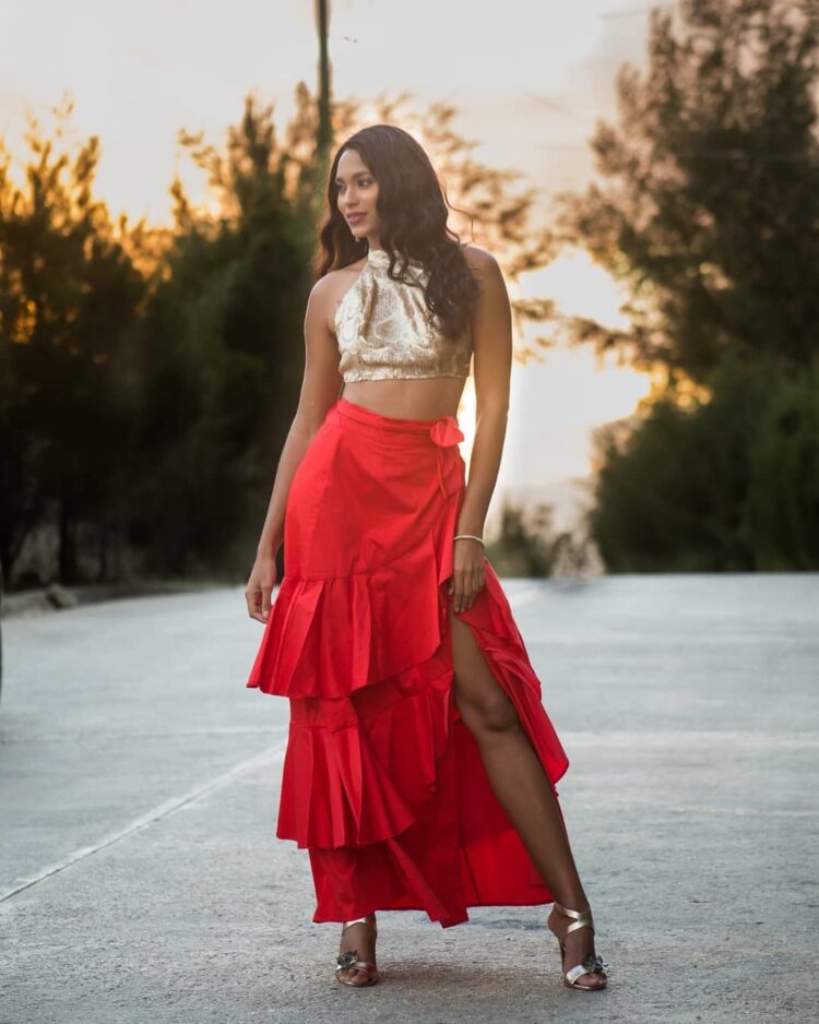 raquel pelissier feet 5