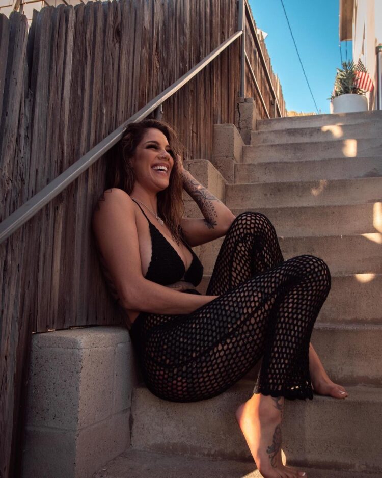 raquel santiago feet