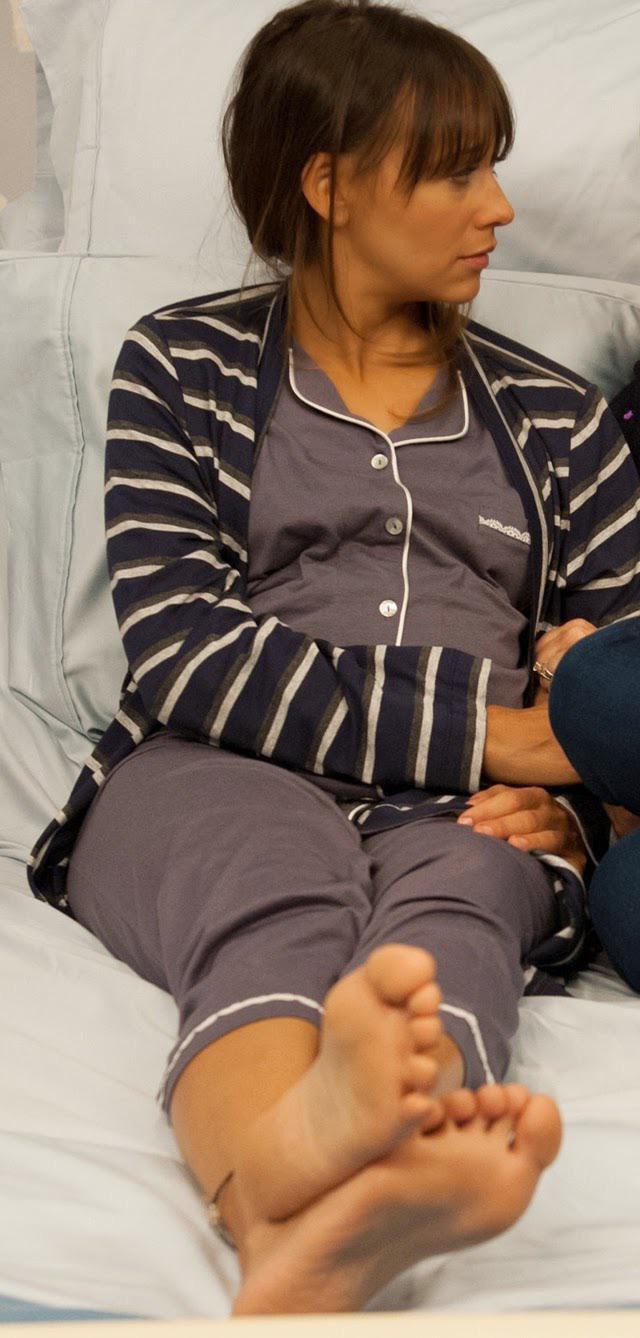 rashida jones feet 3